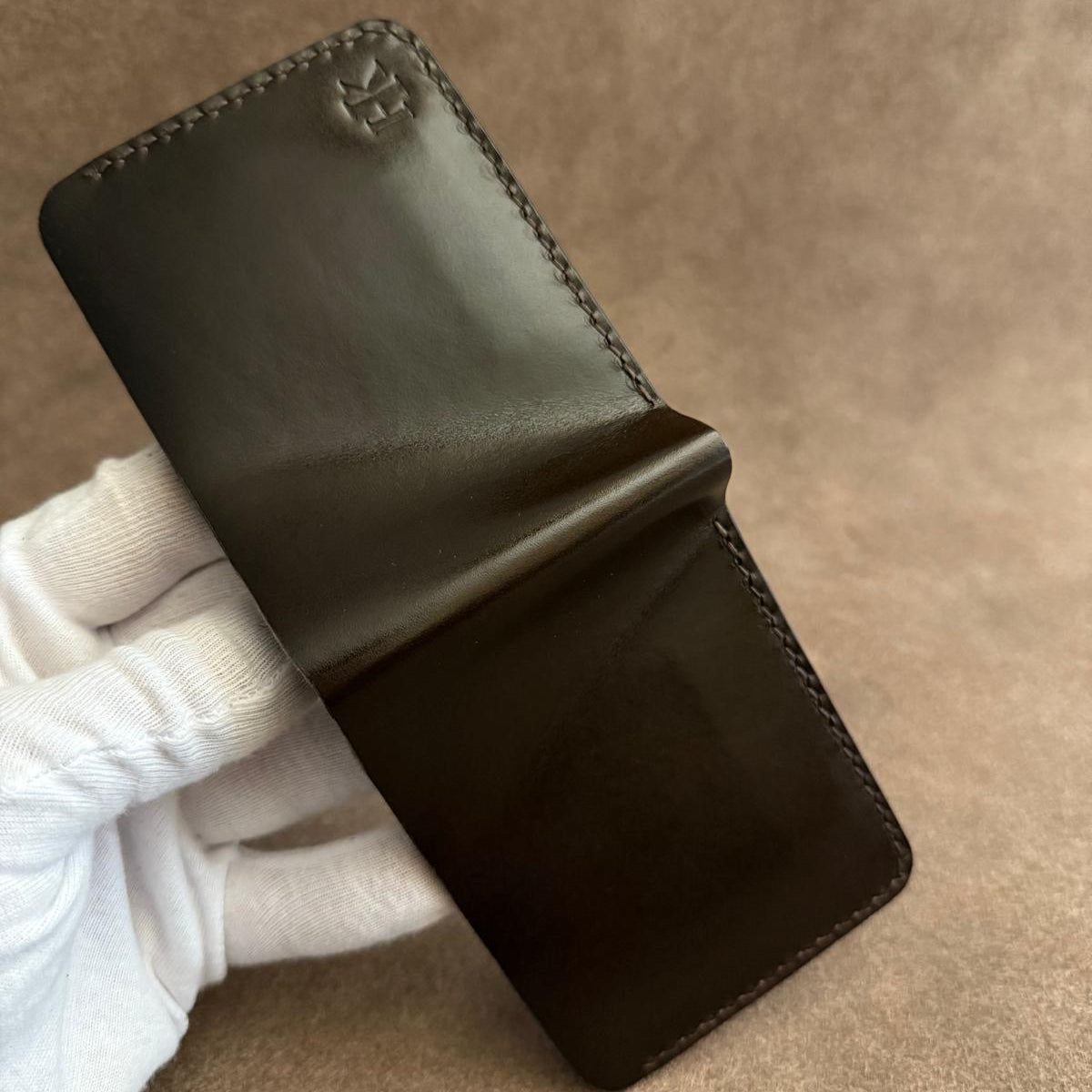 HATA Leather Caraft